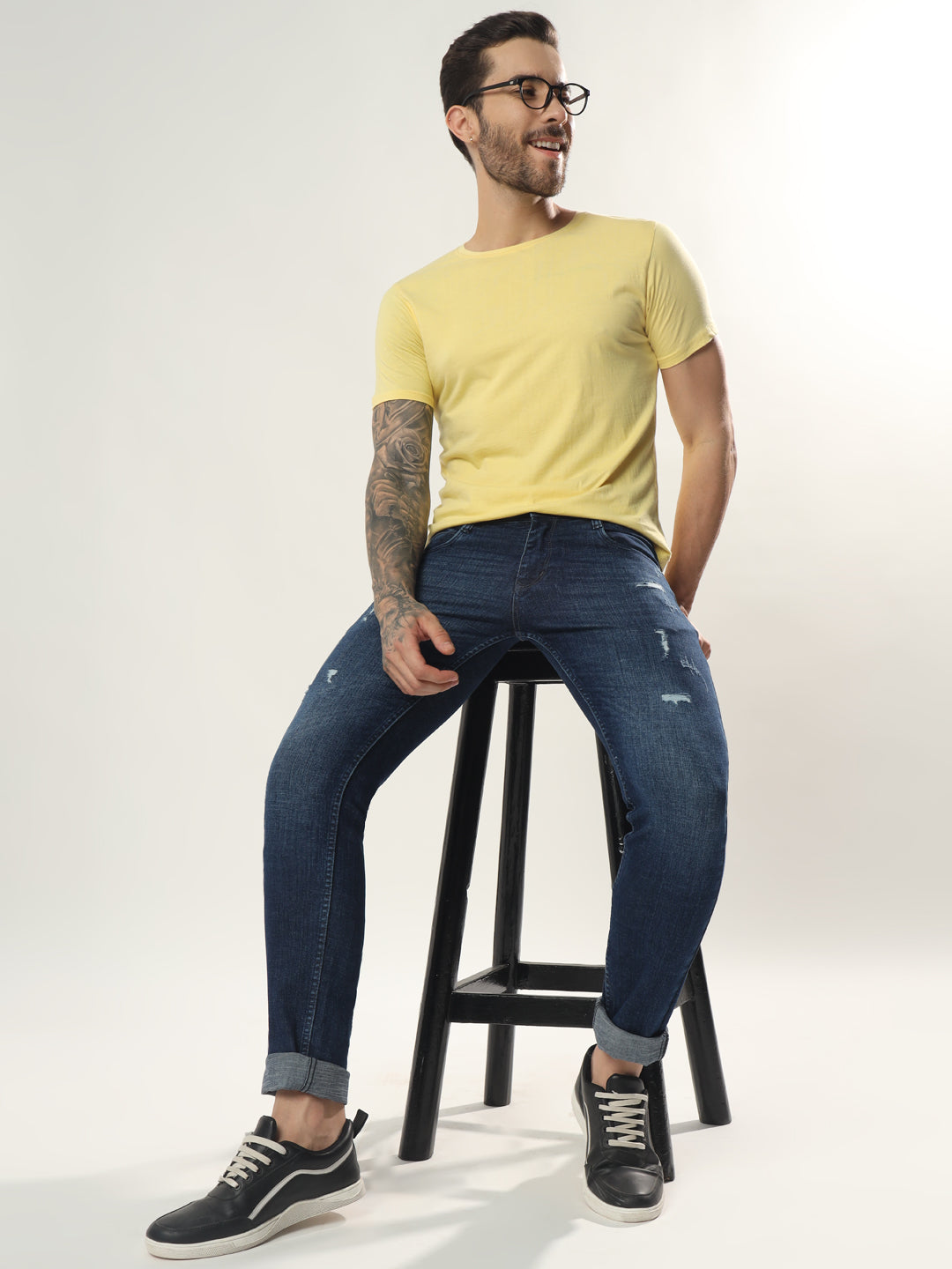 Mens 5 Pocket Midrise Narrow Fit Strech Jeans