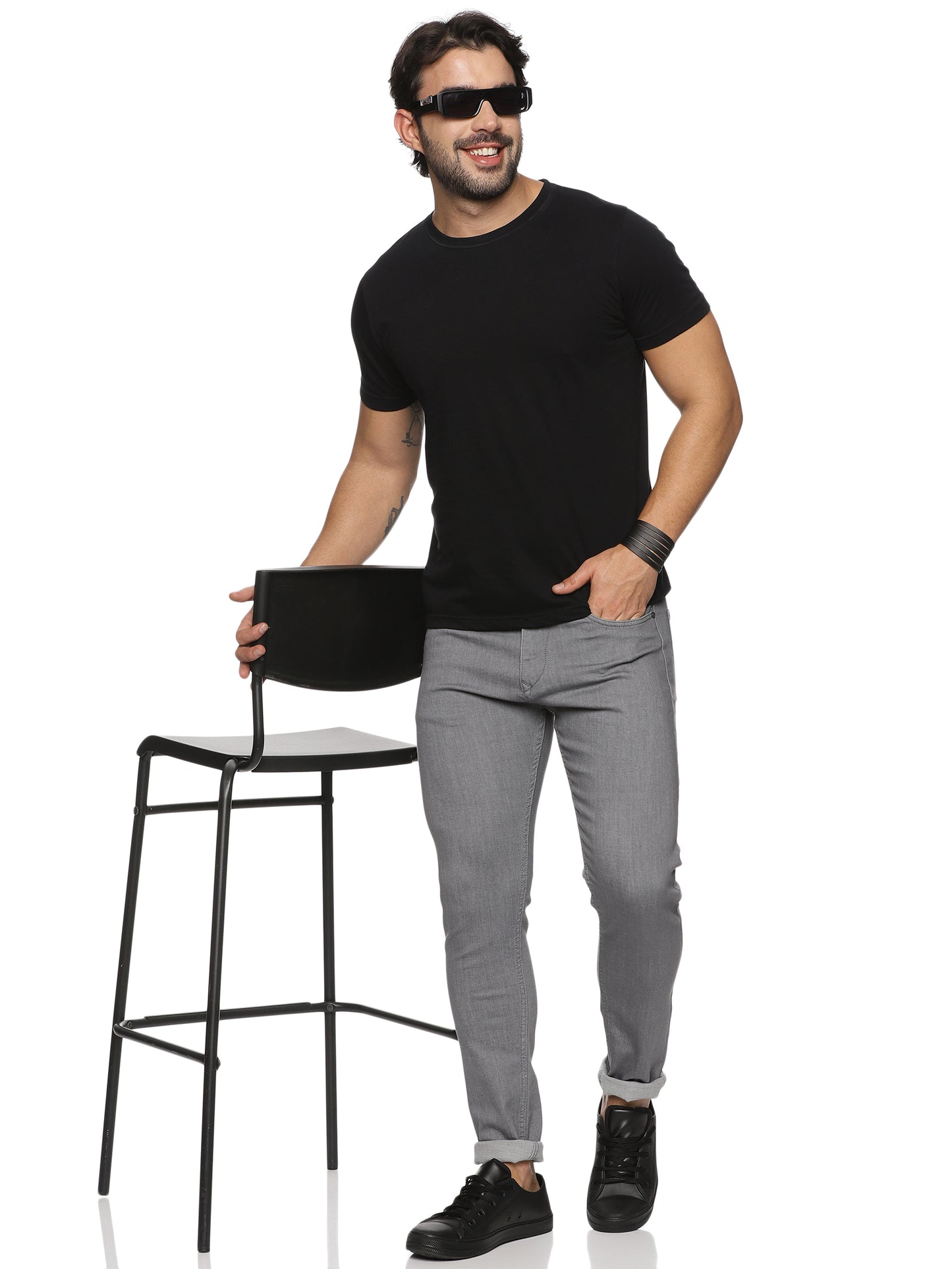 Mens 5 Pocket Midrise Narrow Fit Strech Jeans