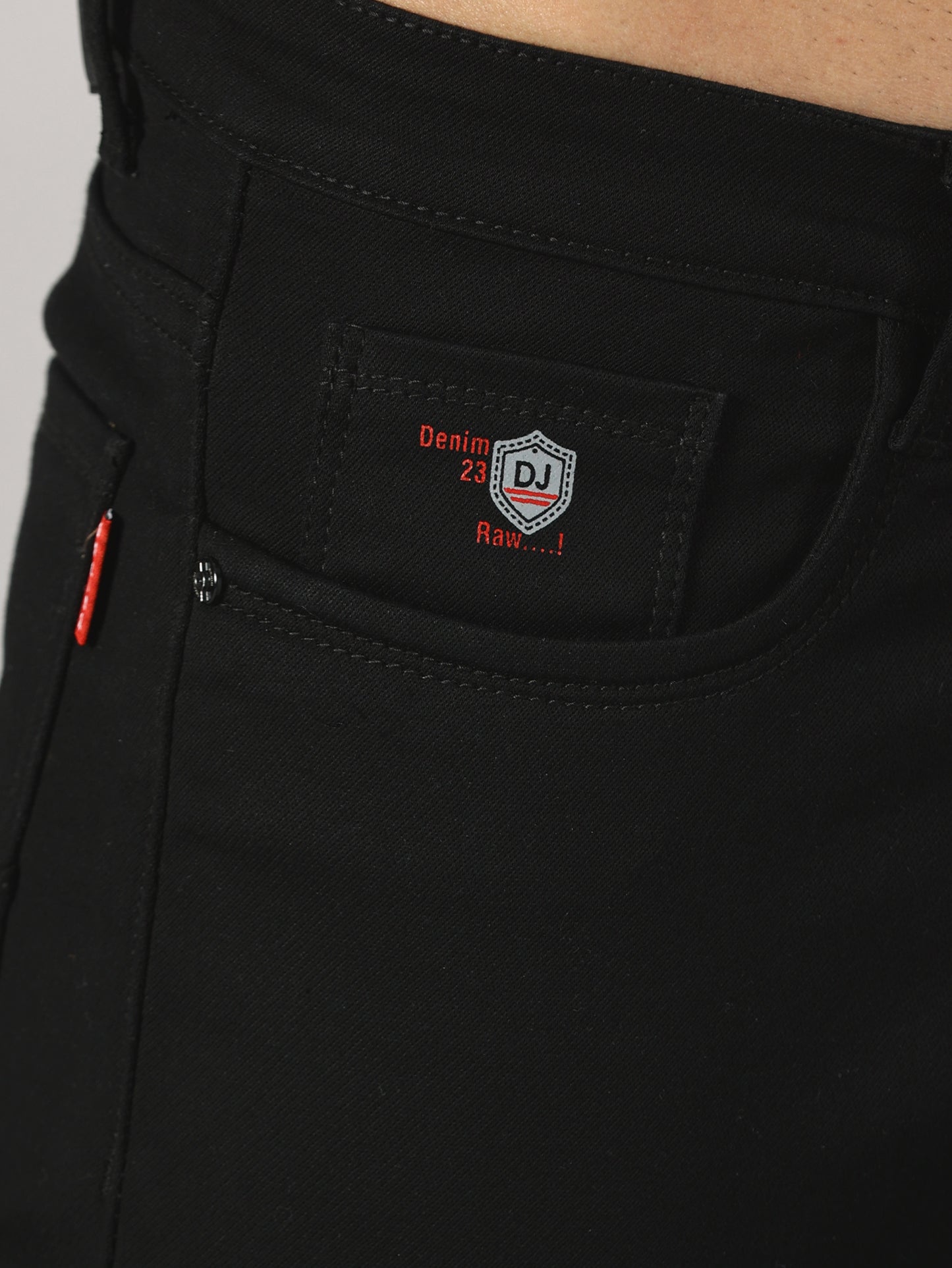 Mens 5 Pocket Midrise Narrow Fit Strech Jeans