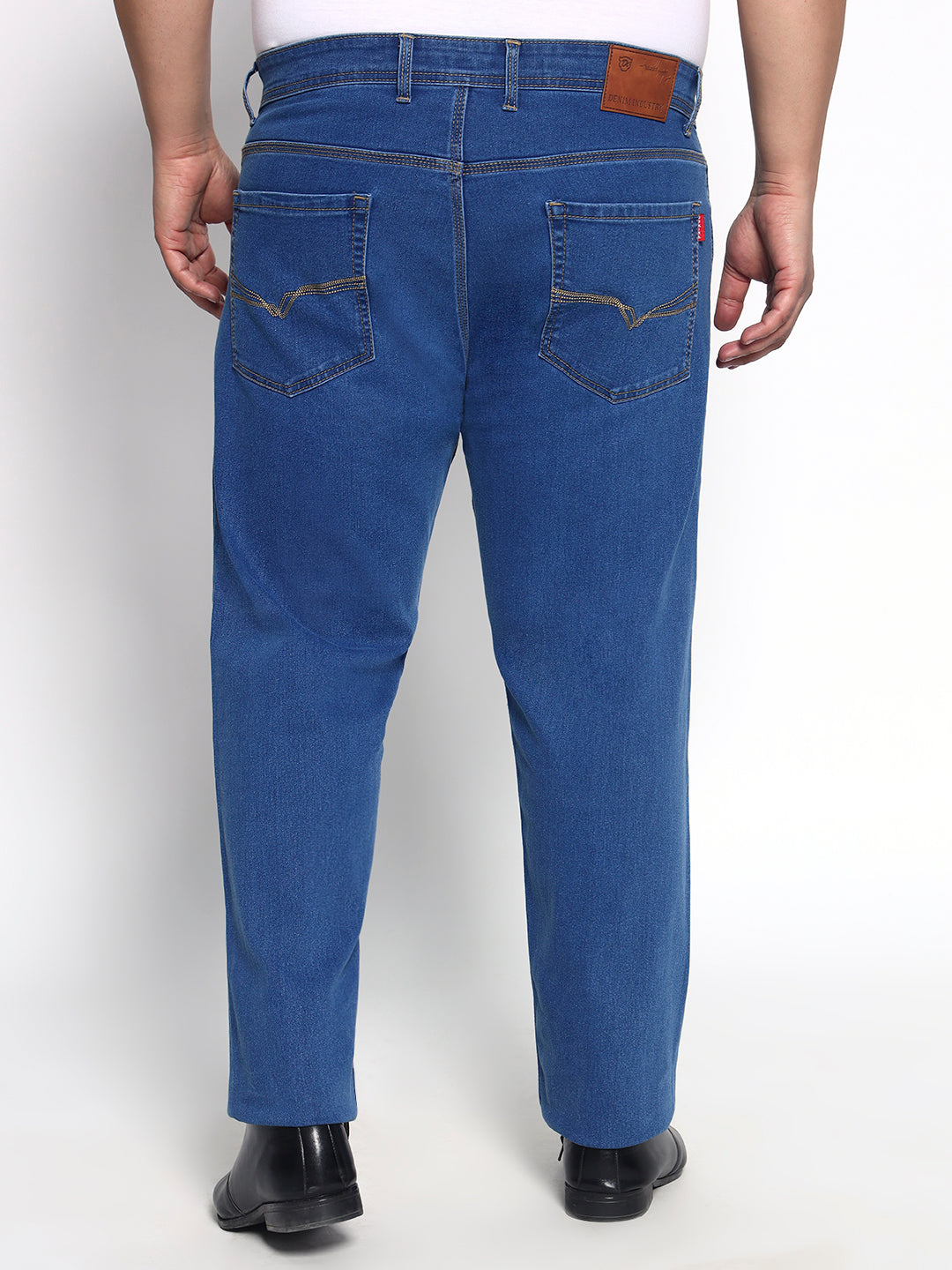 Mild Bleach Plus Size Midrise Comfort Fit Strech Jeans